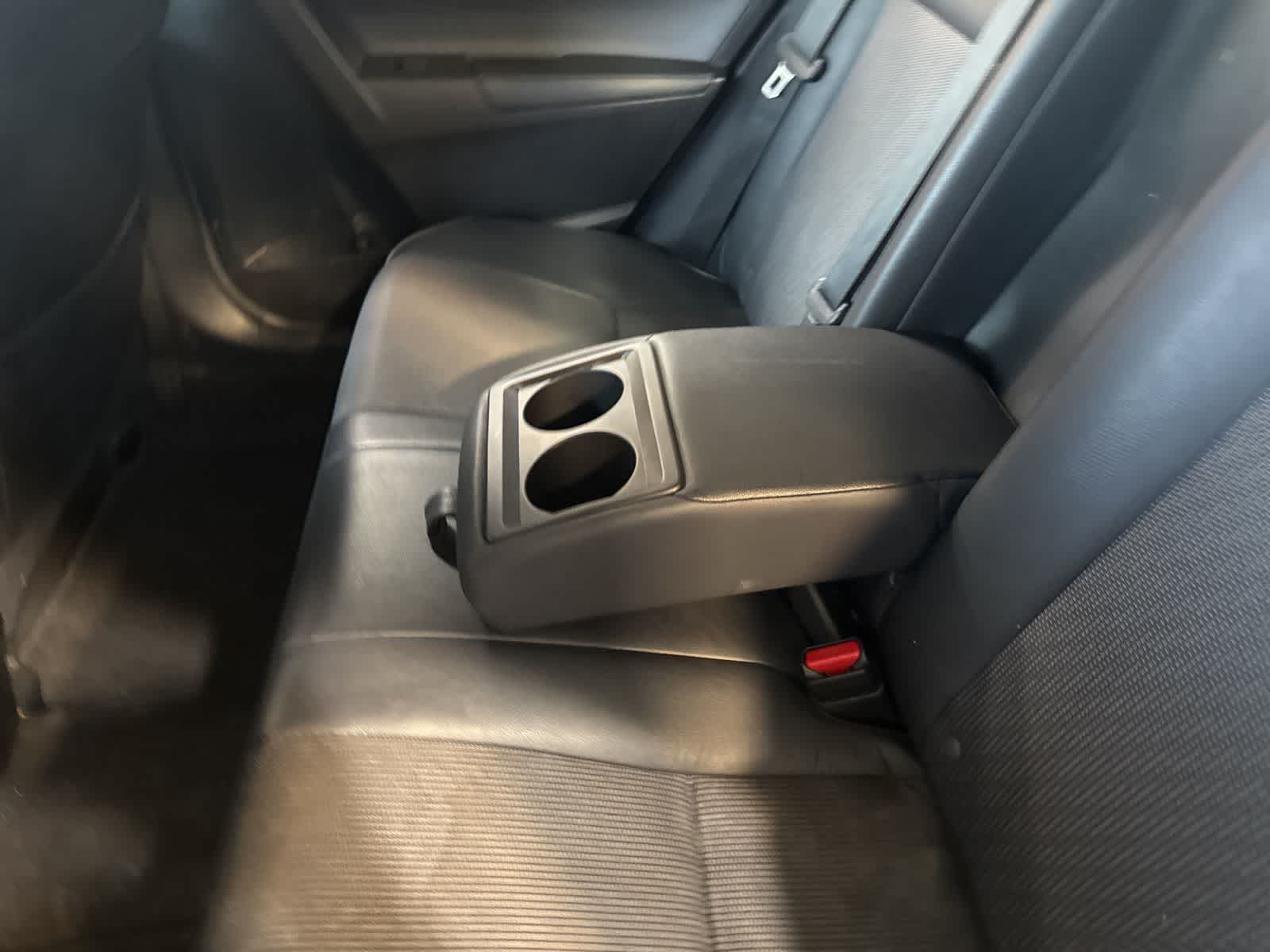 Thumbnail: 2016 Toyota Corolla - 16