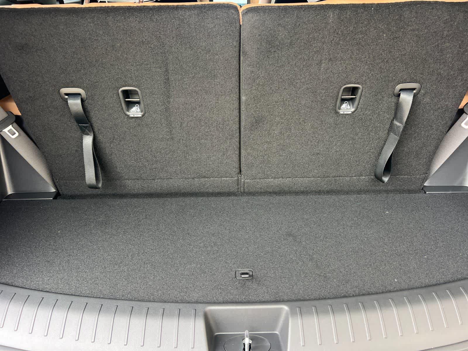 Thumbnail: 2026 Hyundai Santa Fe - 16