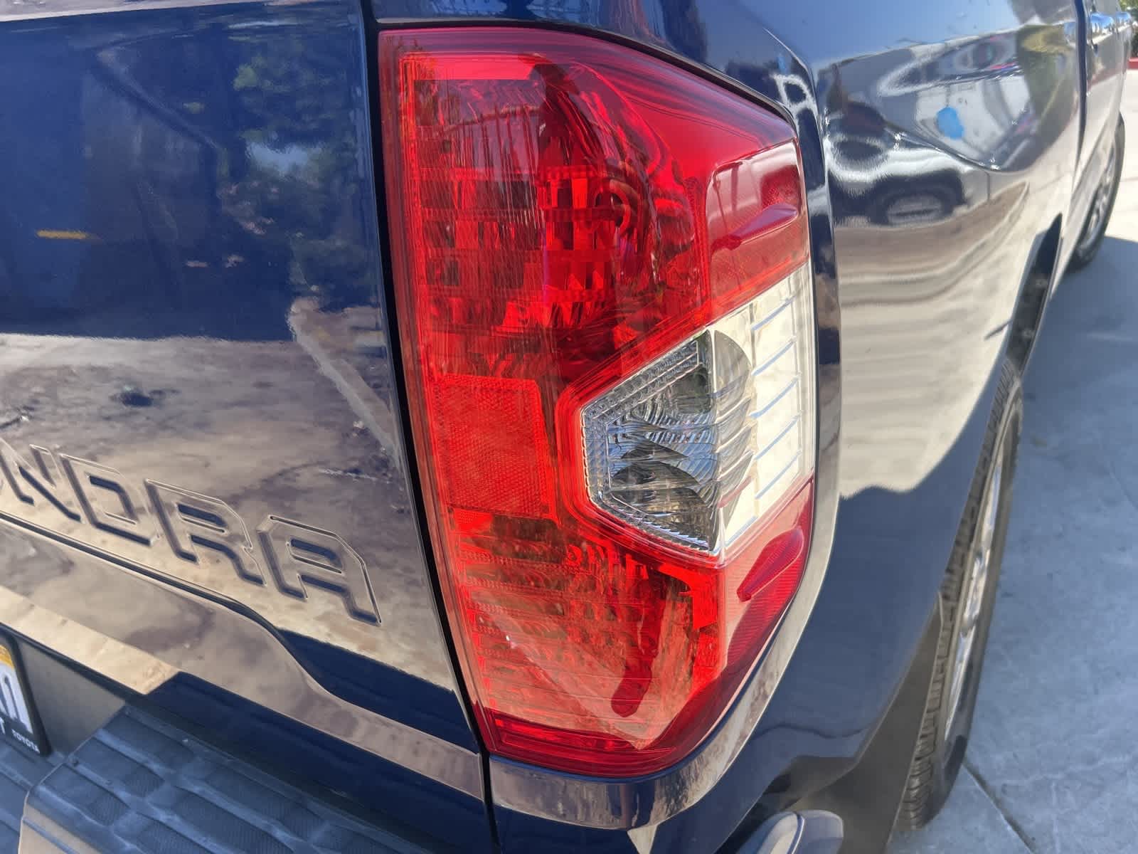 Thumbnail: 2014 Toyota Tundra - 10