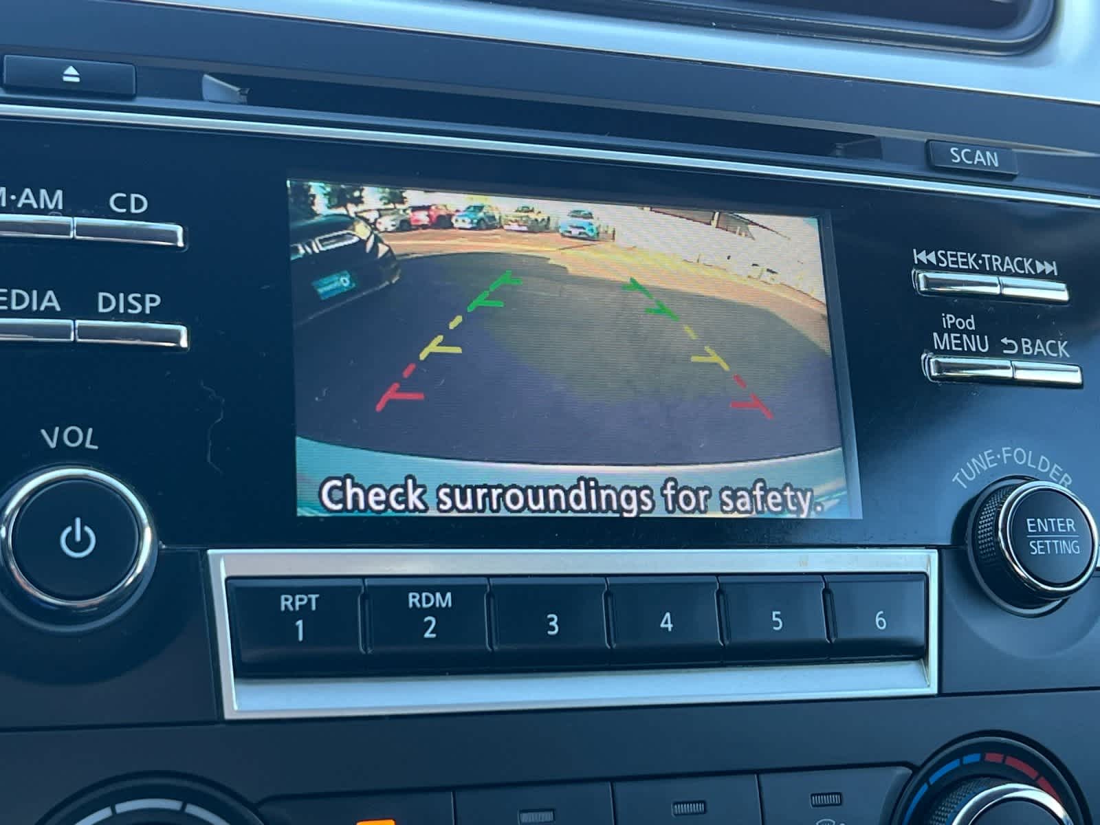 Thumbnail: 2018 Nissan Altima - 18