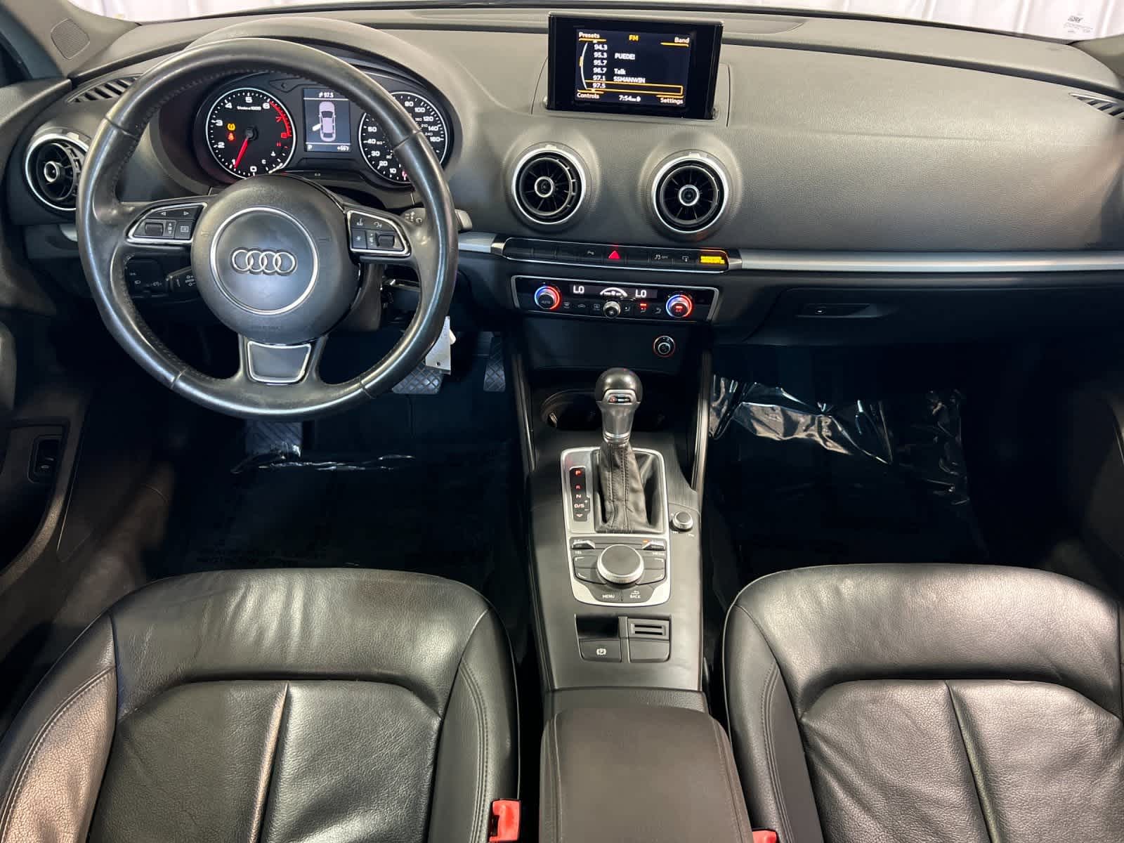 Thumbnail: 2015 Audi A3 - 3