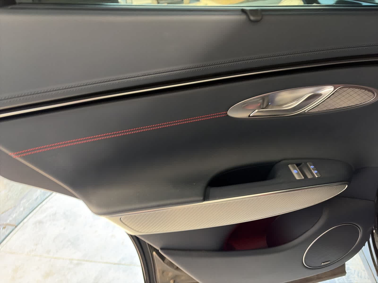 Thumbnail: 2023 Genesis GV70 - 18