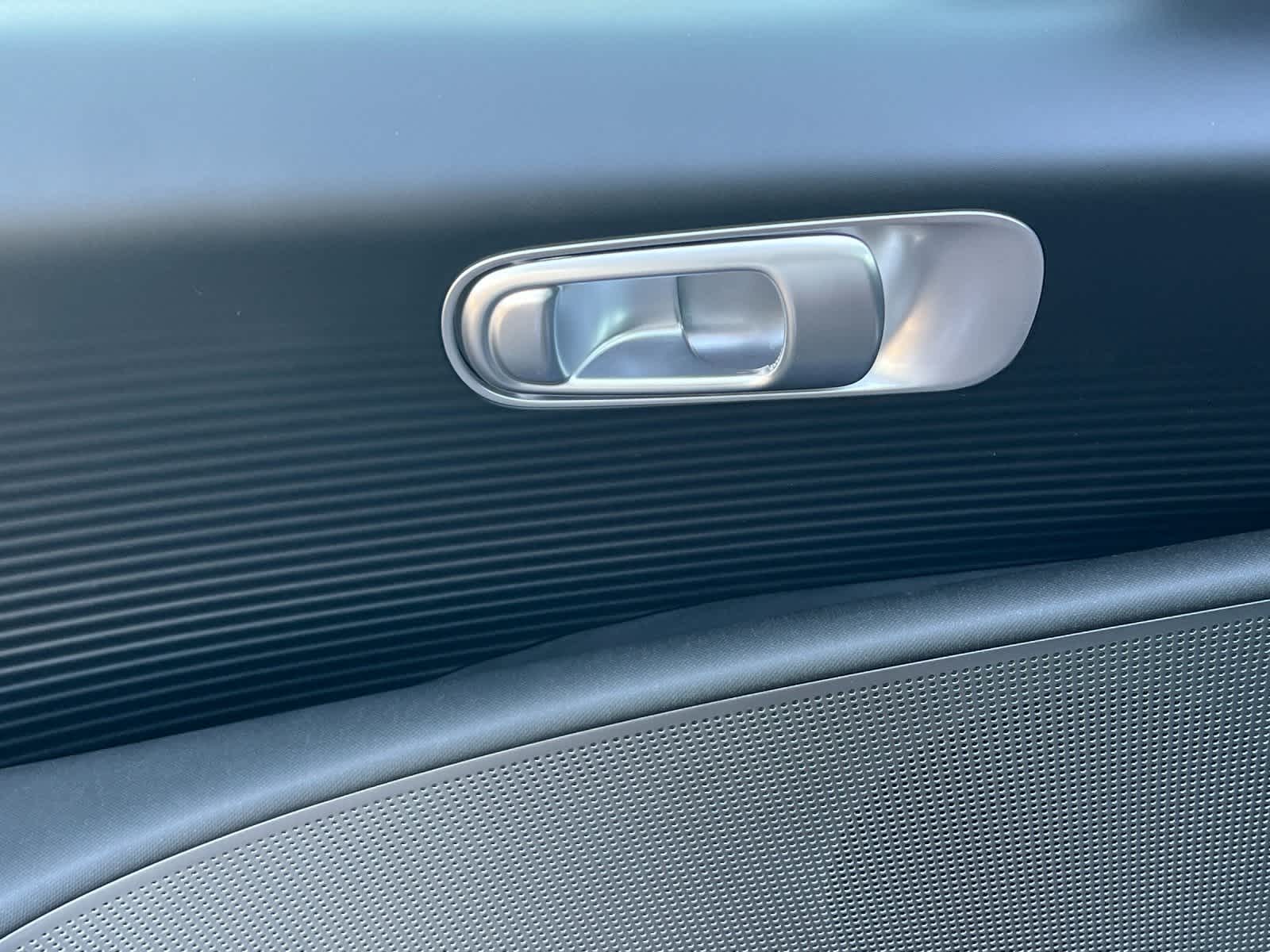 Thumbnail: 2025 Hyundai Ioniq 6 - 12