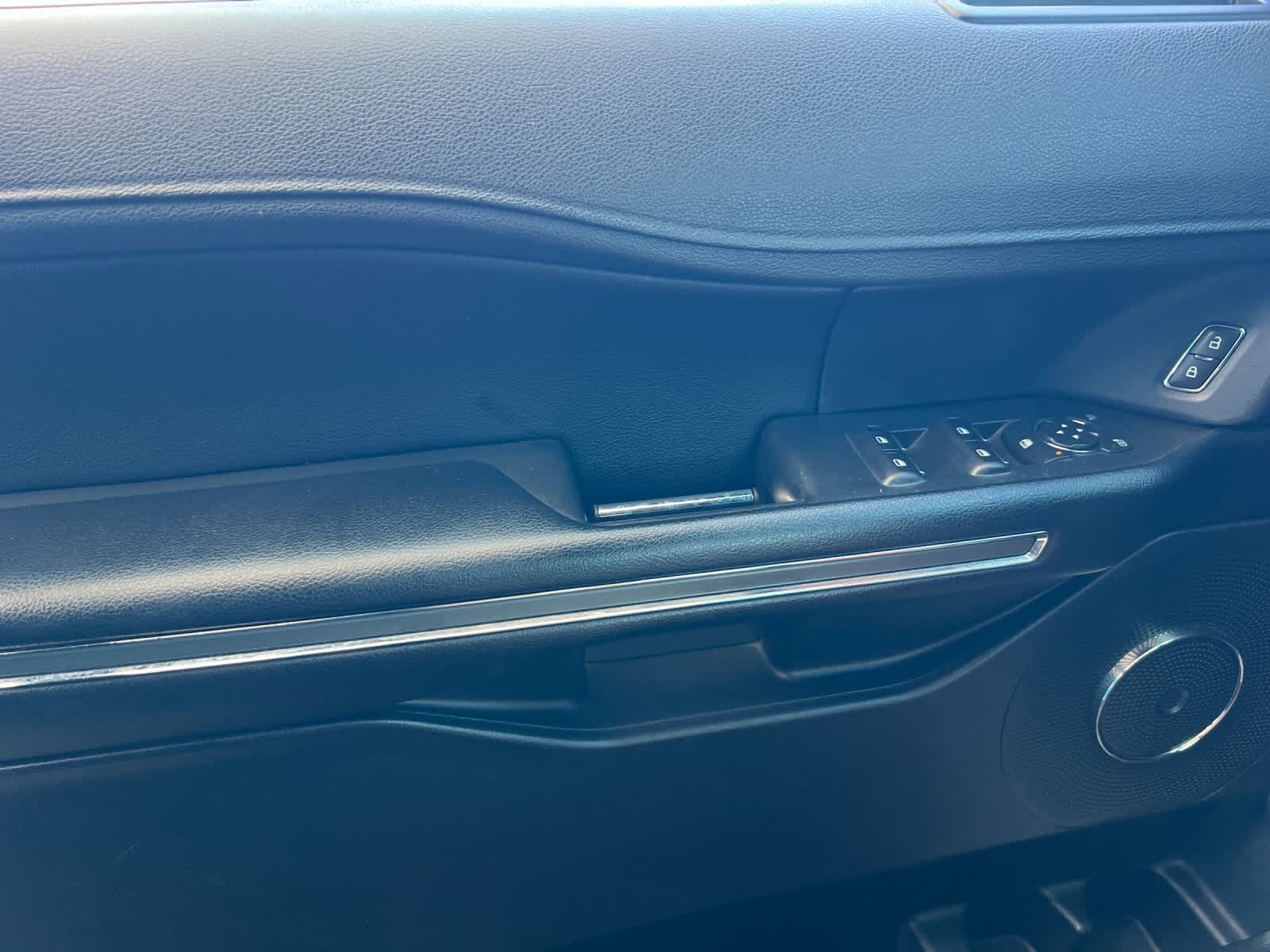 Thumbnail: 2019 Ford Expedition - 12