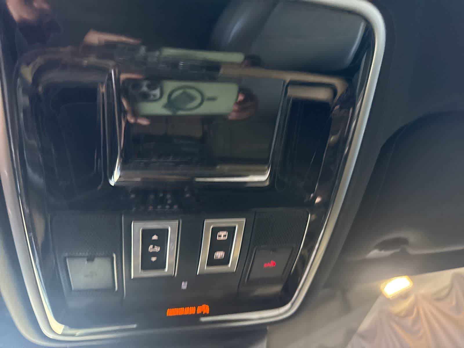 Thumbnail: 2018 Land Rover Range Rover Velar - 26