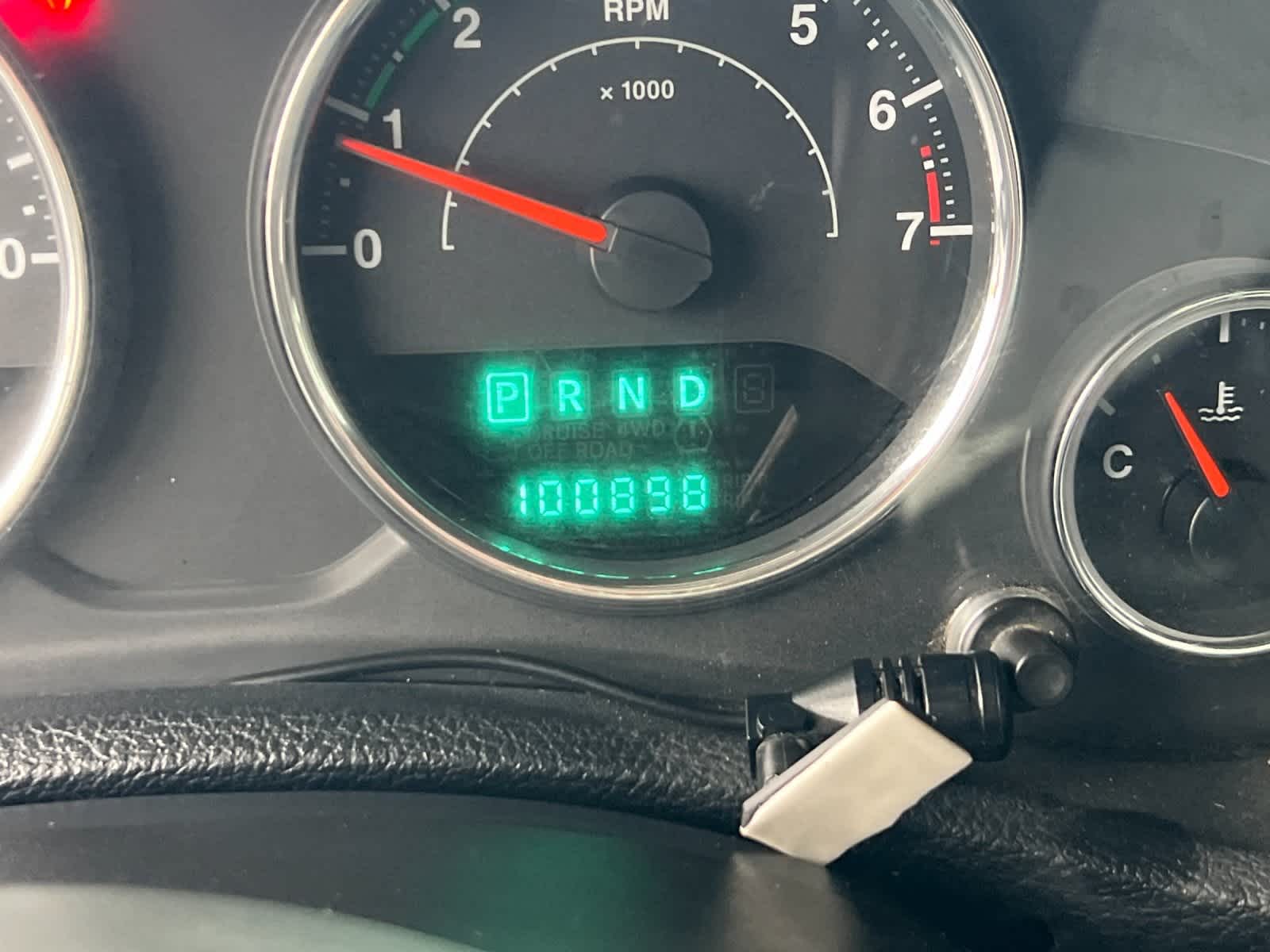 Thumbnail: 2013 Jeep Wrangler - 23