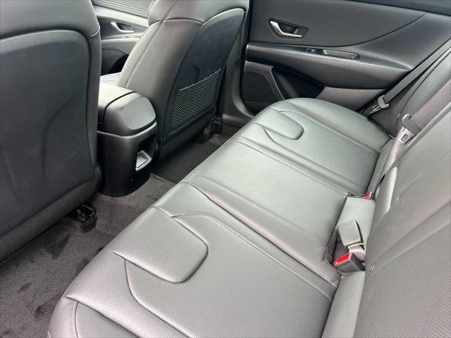 2025 Hyundai Elantra Limited Edition 5