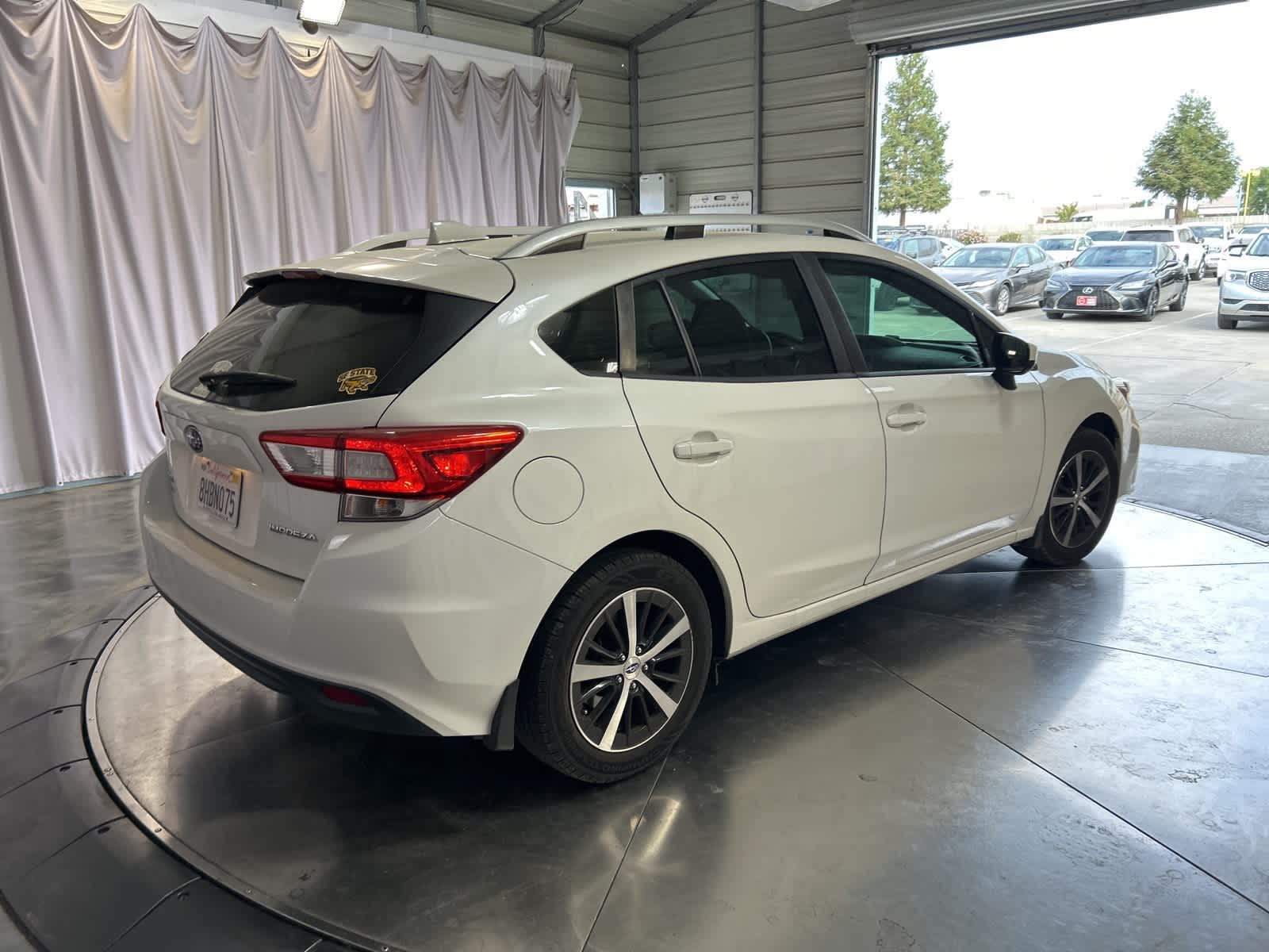Thumbnail: 2019 Subaru Impreza - 8
