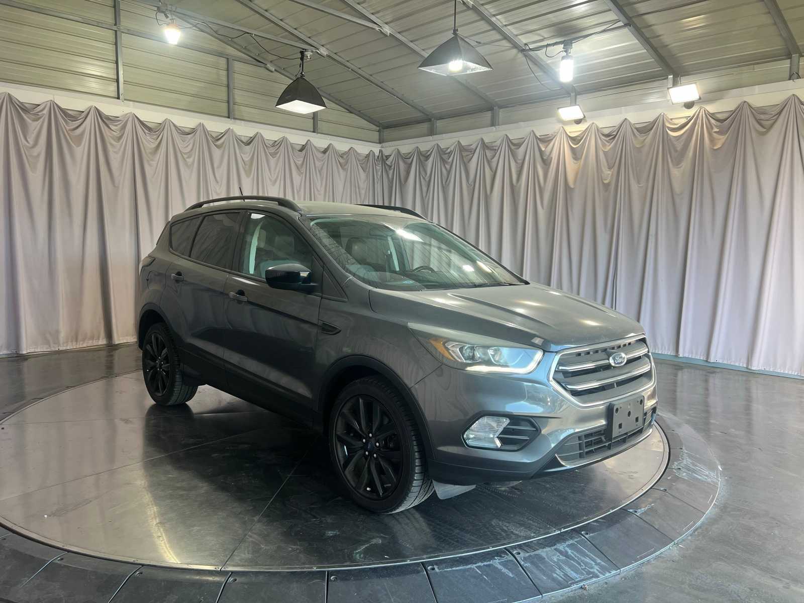 Thumbnail: 2018 Ford Escape - 9