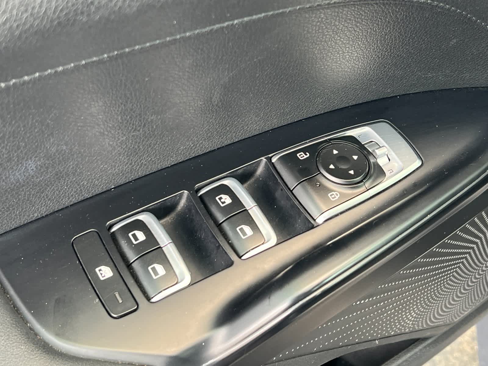 Thumbnail: 2023 Kia K5 - 13