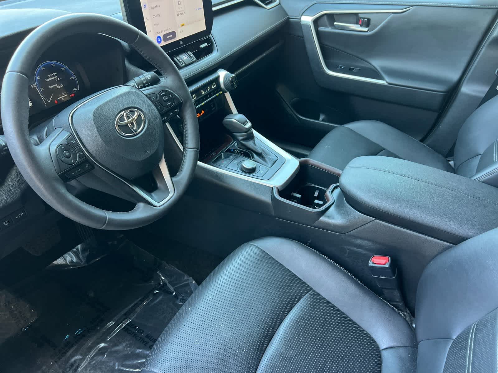 Thumbnail: 2023 Toyota RAV4 - 11