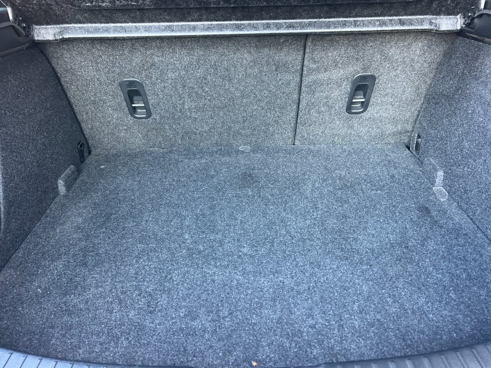 Thumbnail: 2010 Mazda Mazda3 - 15