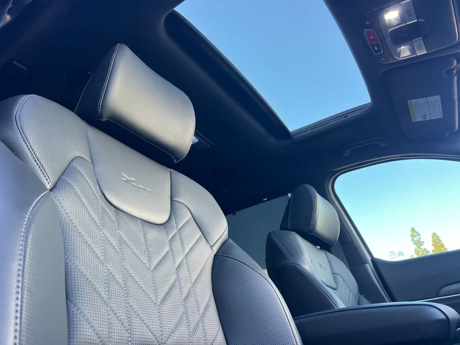 Thumbnail: 2024 Kia Telluride - 19