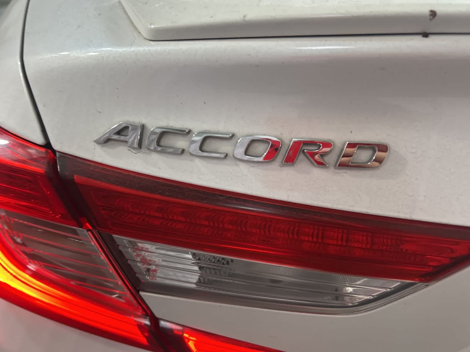Thumbnail: 2018 Honda Accord - 12