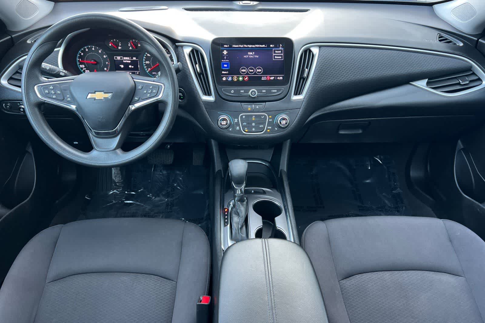 2023 Chevrolet Malibu 1LT photo 6
