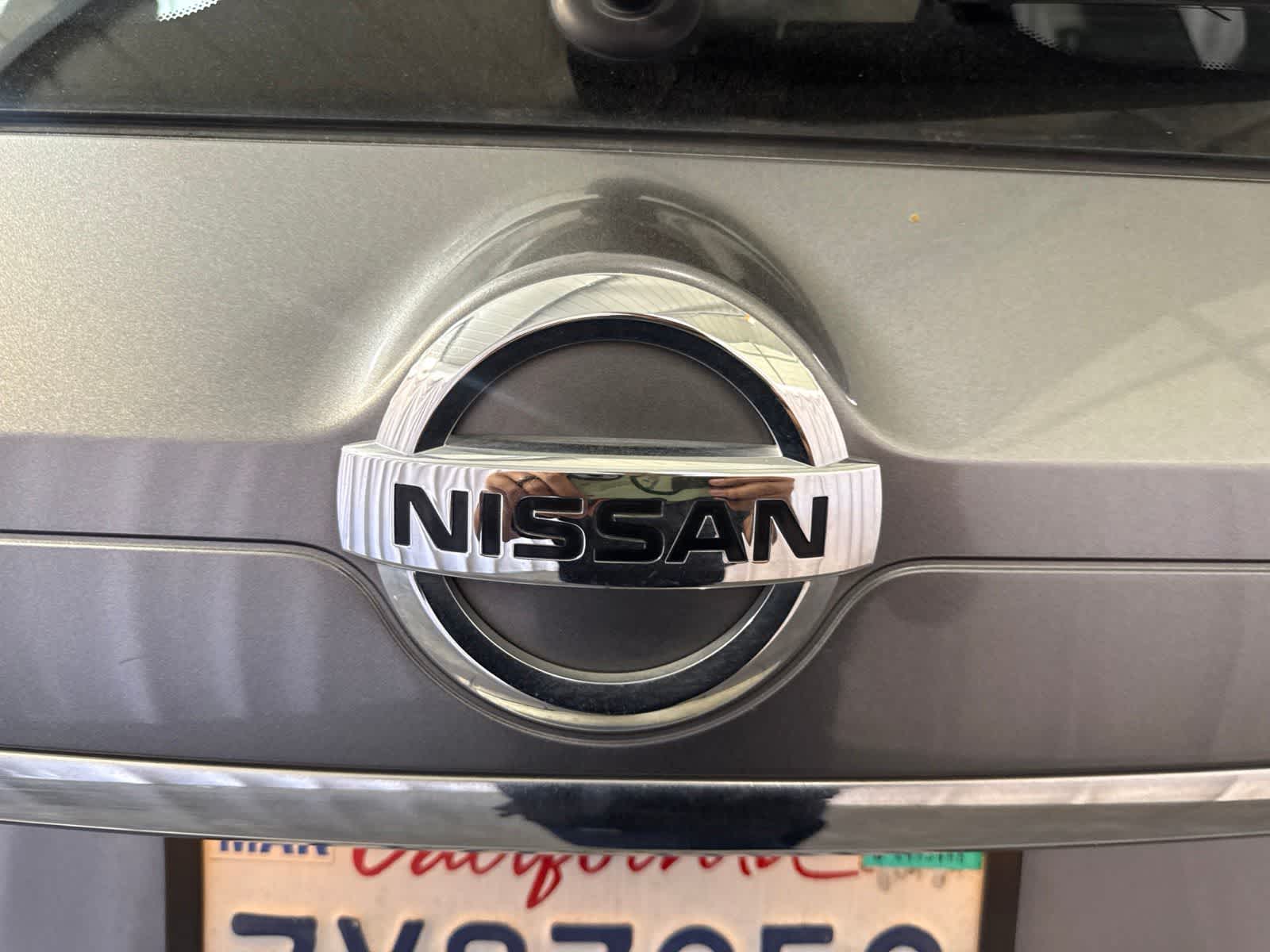 Thumbnail: 2017 Nissan Rogue - 11