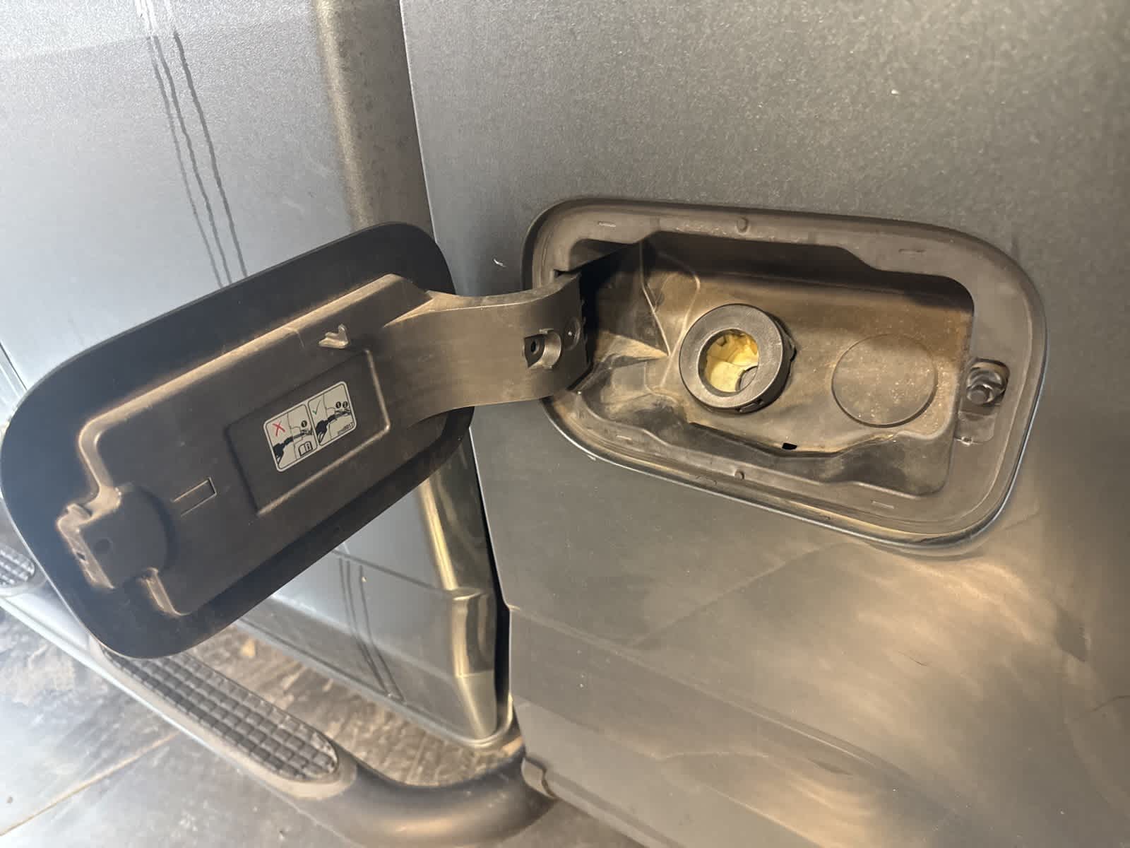 Thumbnail: 2017 Chevrolet Colorado - 16