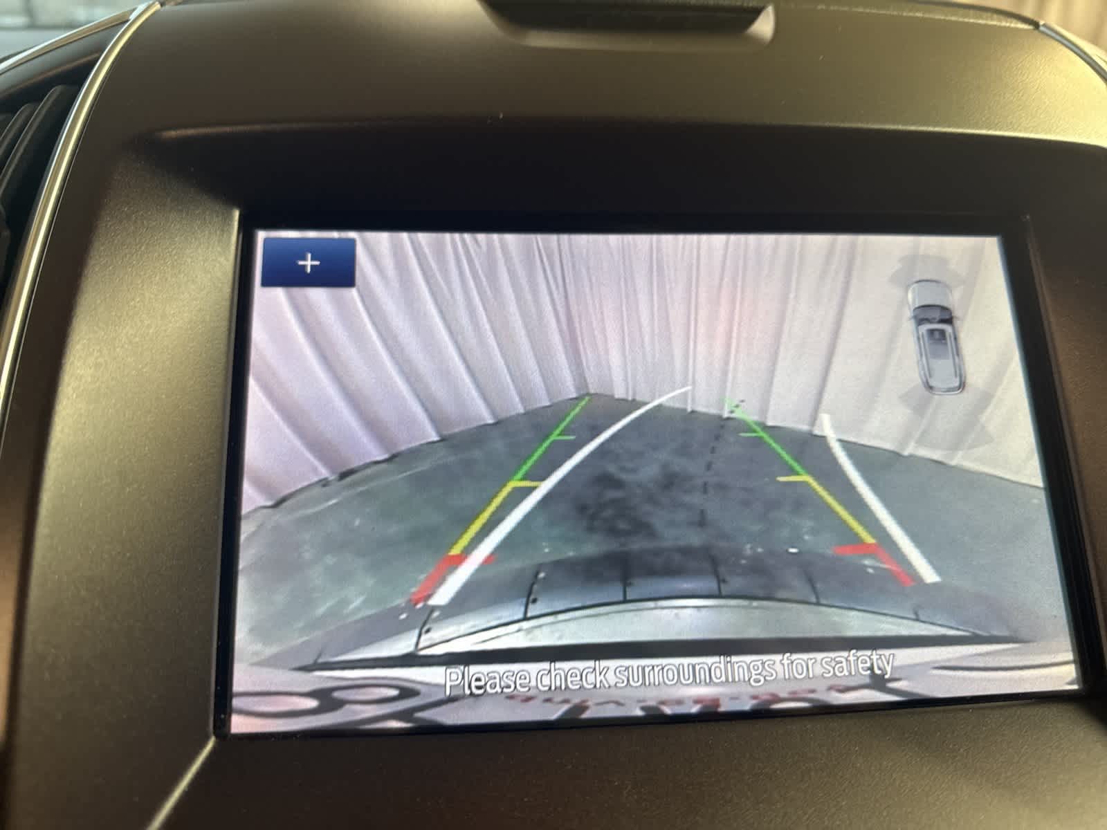 Thumbnail: 2020 Ford Edge - 28