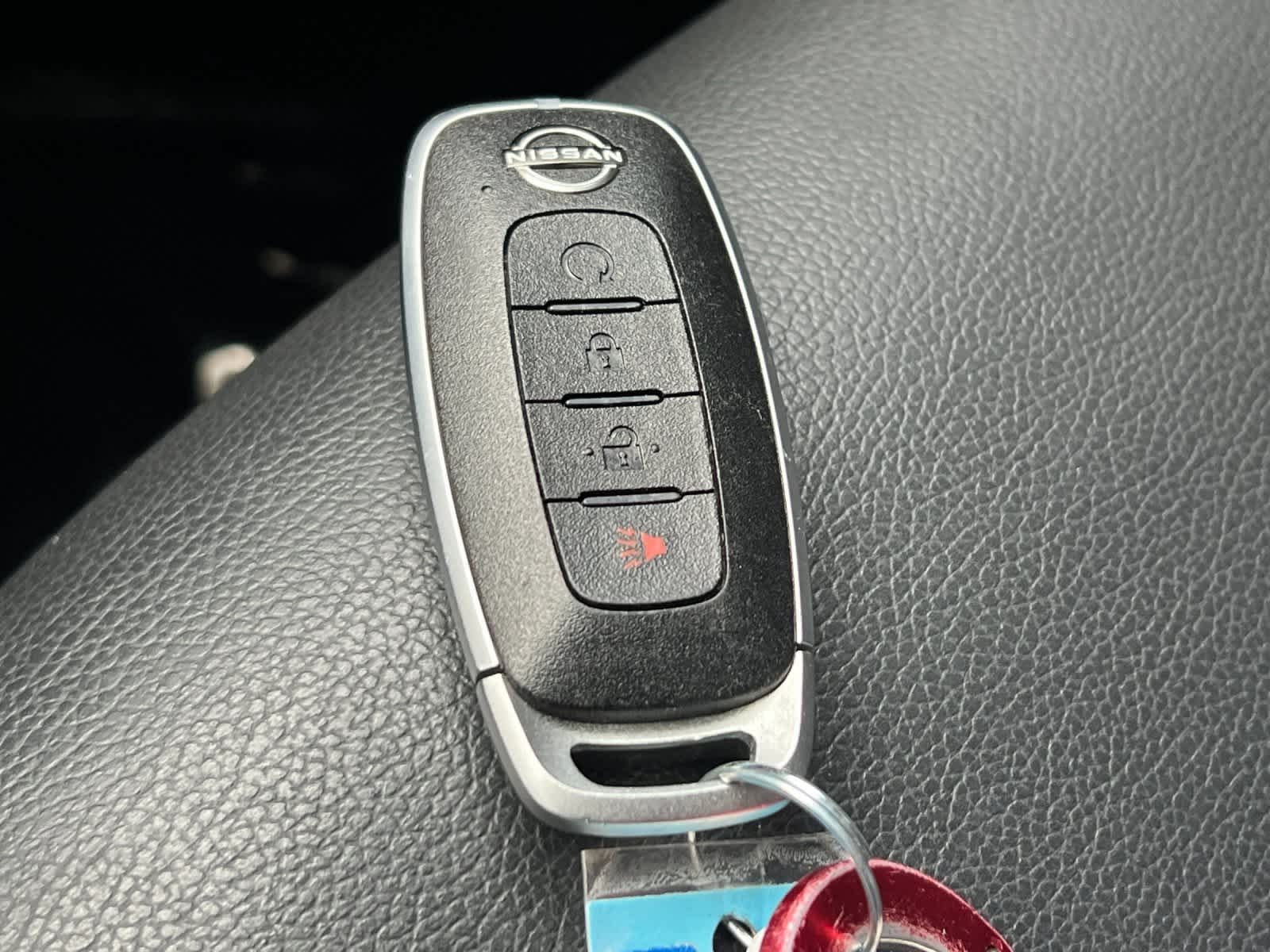 Thumbnail: 2023 Nissan Kicks - 27