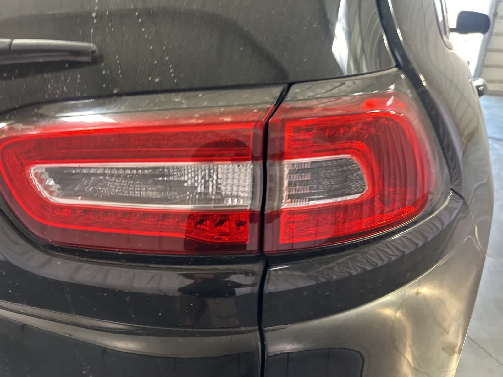 Thumbnail: 2016 Jeep Cherokee - 10