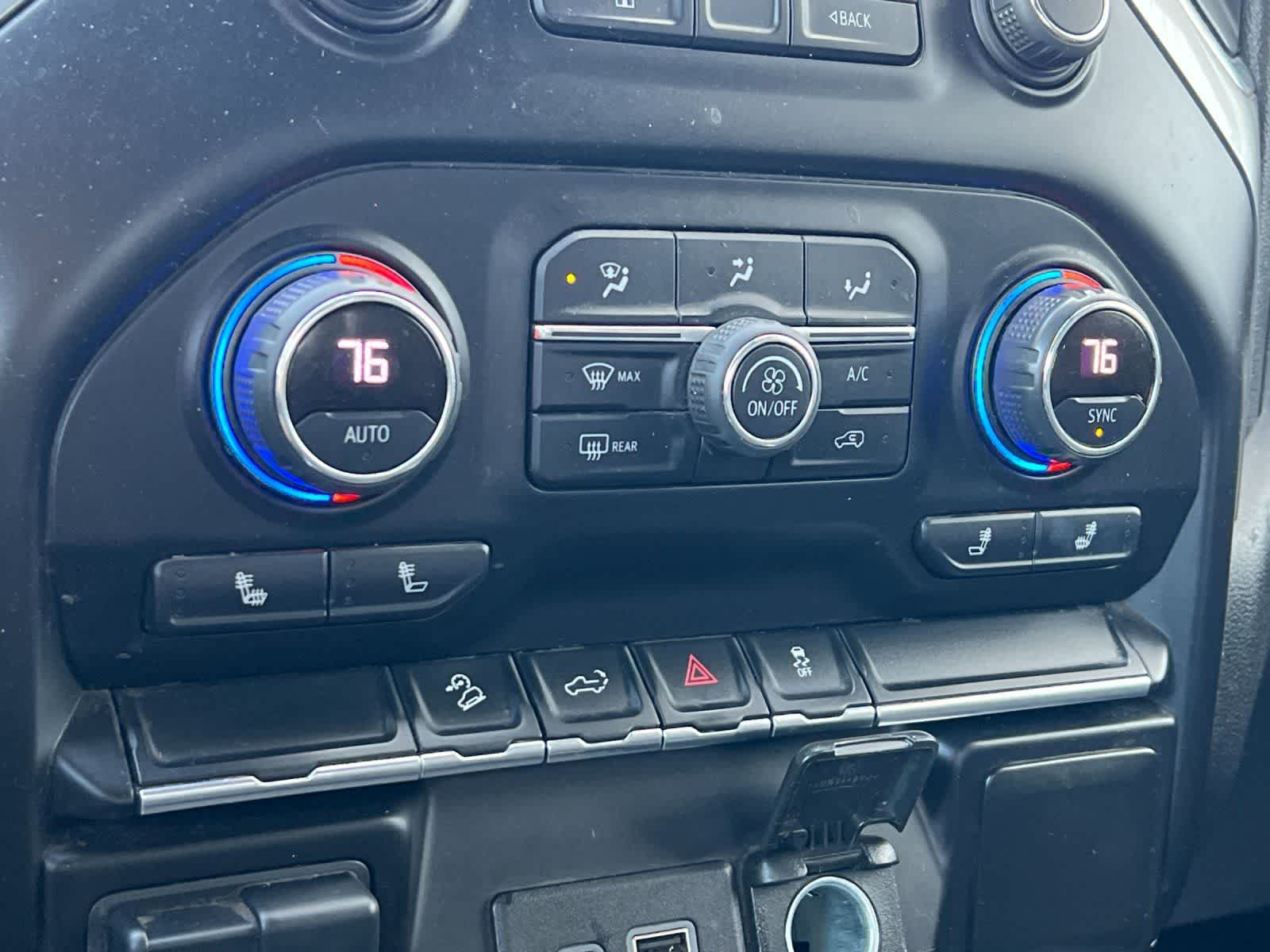 Thumbnail: 2021 Chevrolet Silverado 1500 - 20