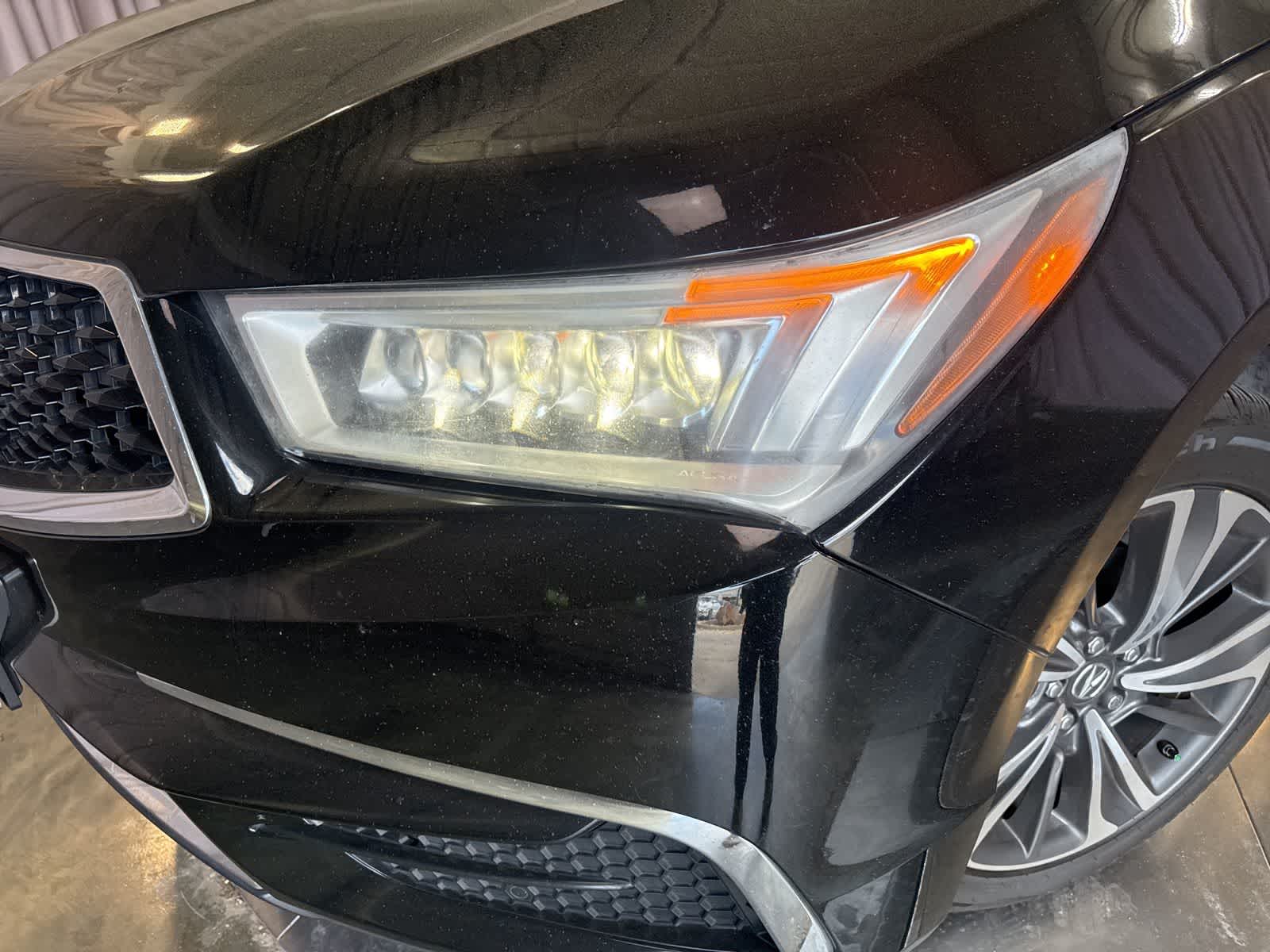 Thumbnail: 2020 Acura MDX - 7