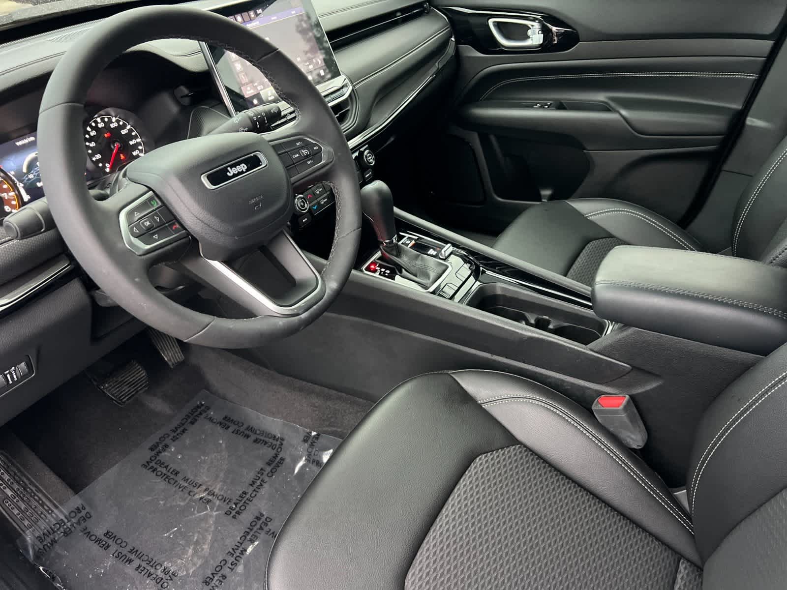 Thumbnail: 2023 Jeep Compass - 11