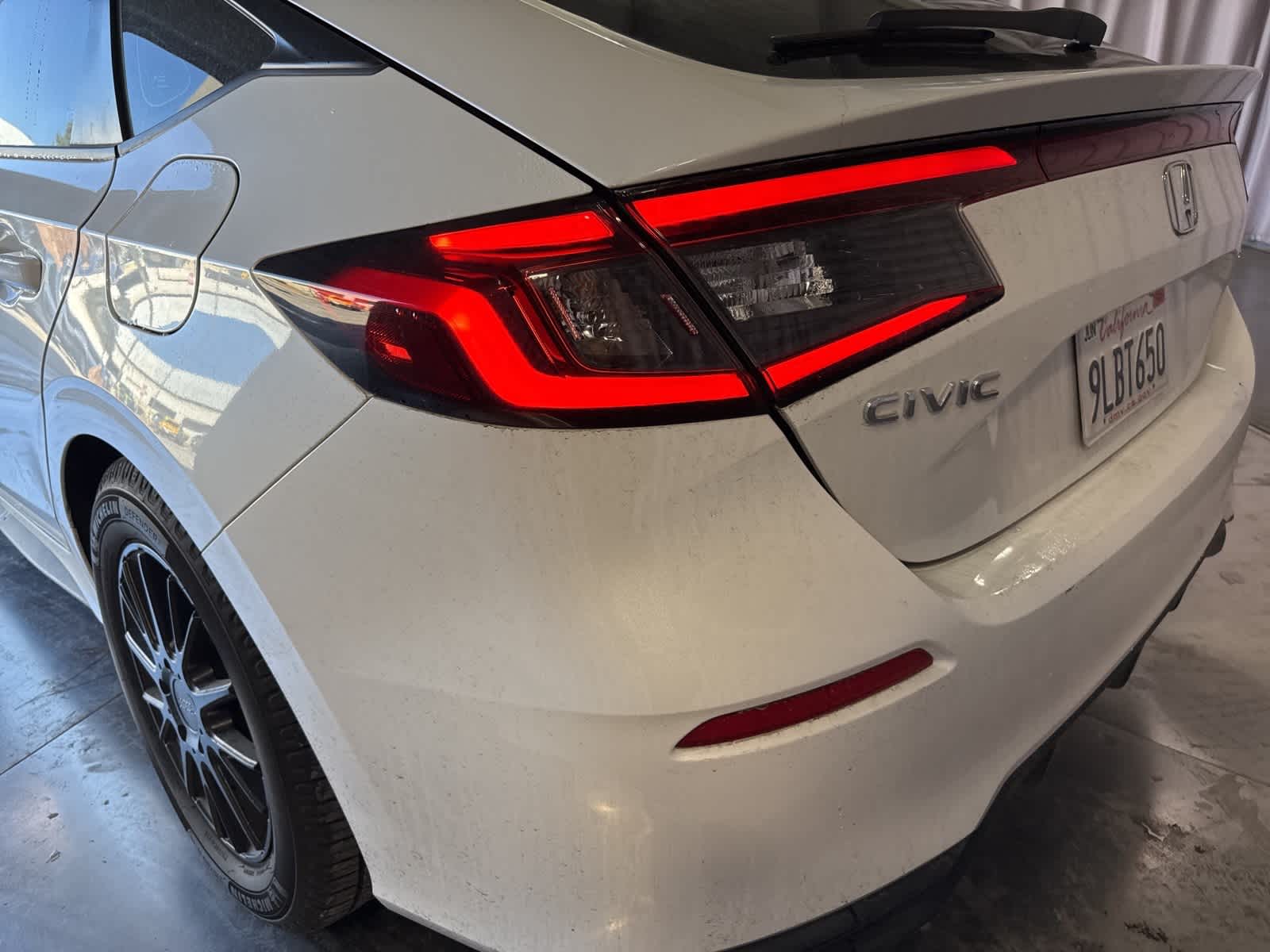 Thumbnail: 2023 Honda Civic - 10