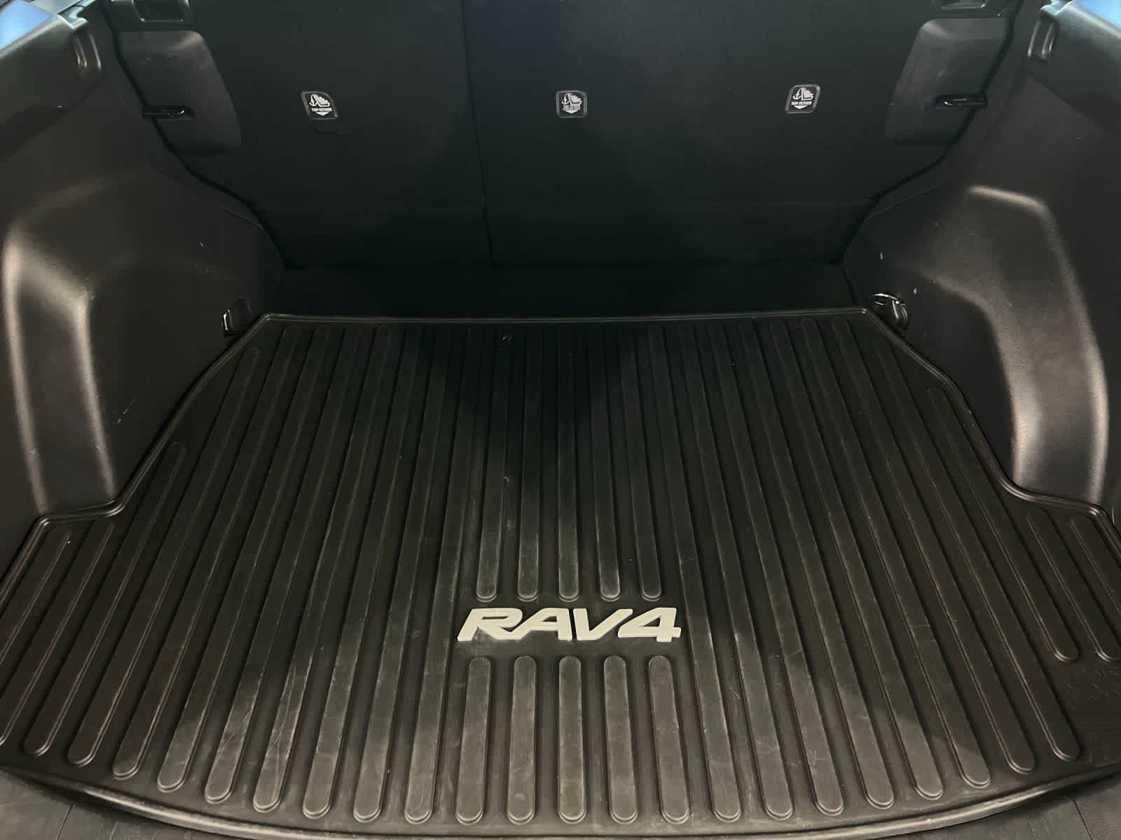 Thumbnail: 2024 Toyota RAV4 - 15
