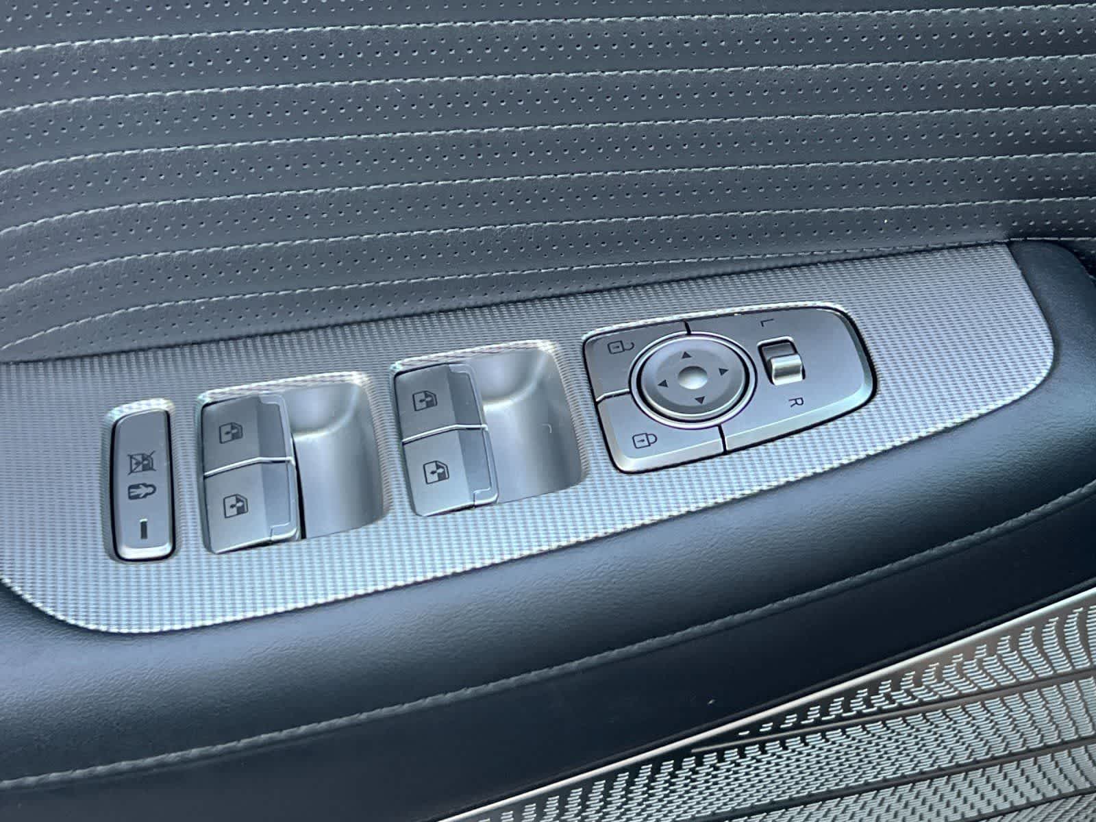 Thumbnail: 2023 Hyundai Palisade - 14