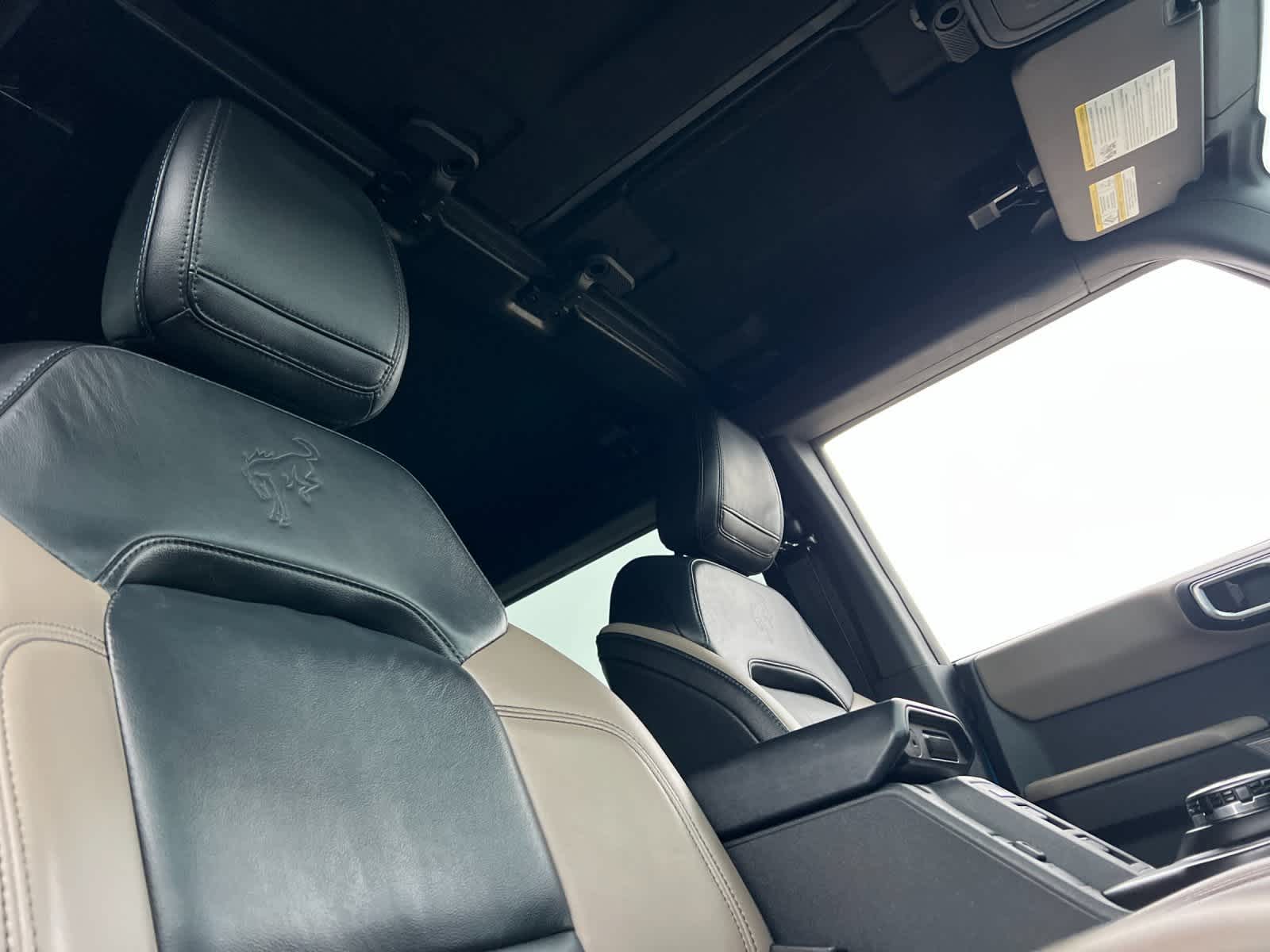 Thumbnail: 2022 Ford Bronco - 17