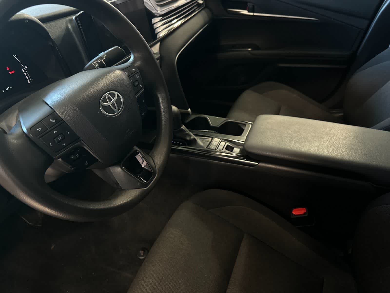 Thumbnail: 2025 Toyota Camry - 11