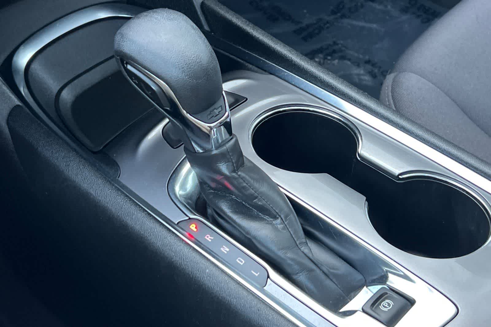 Thumbnail: 2023 Chevrolet Malibu - 23