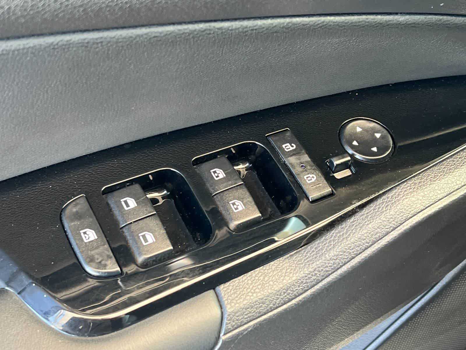 Thumbnail: 2025 Kia Sportage - 14