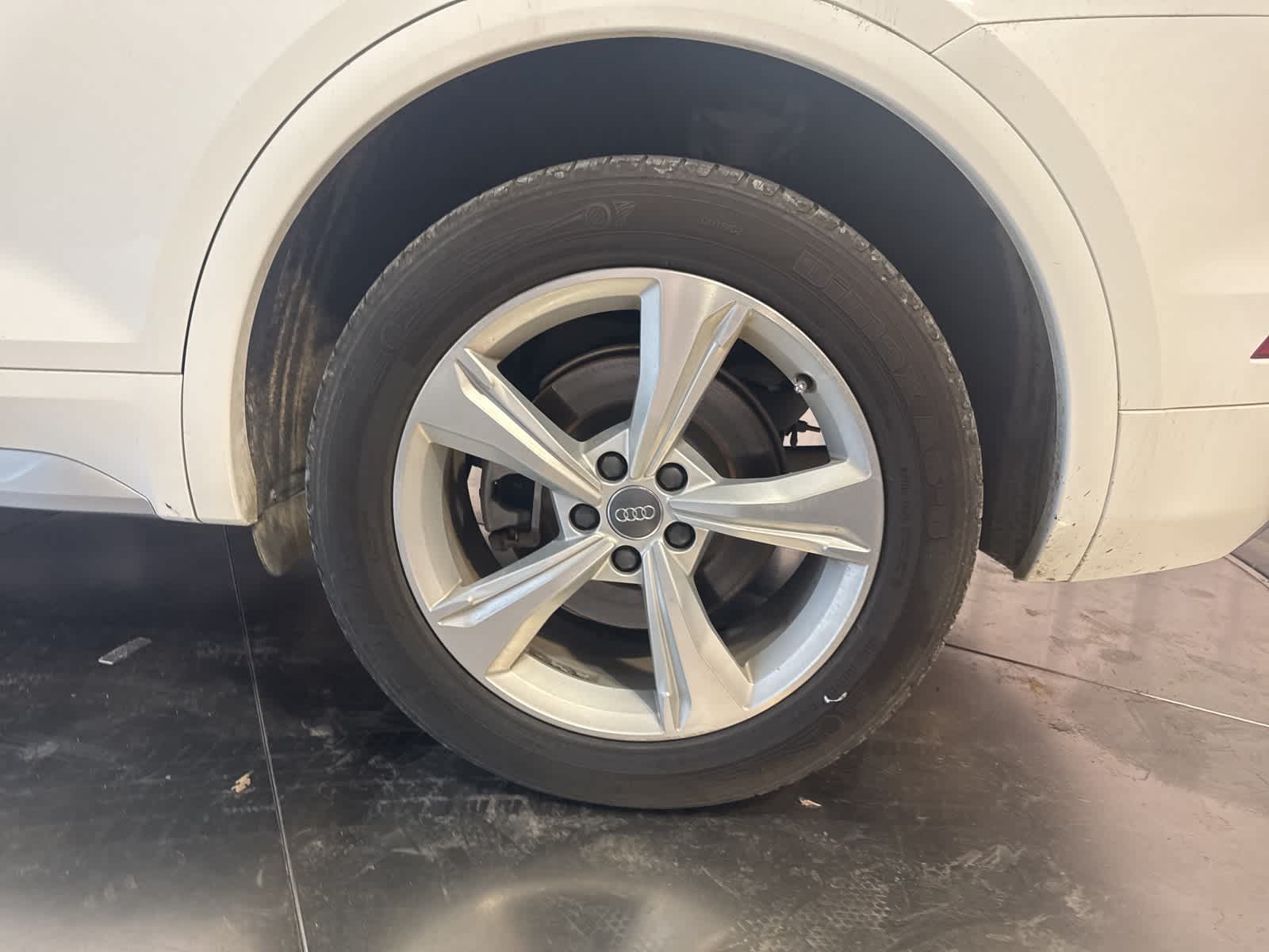 Thumbnail: 2020 Audi Q5 - 14