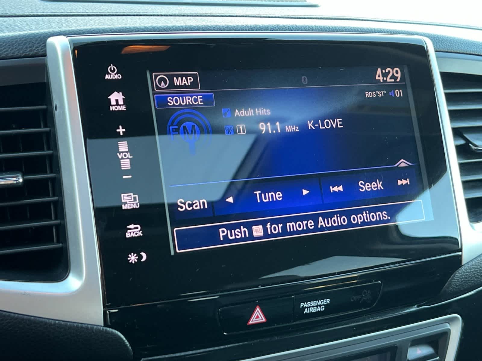 Thumbnail: 2018 Honda Pilot - 21