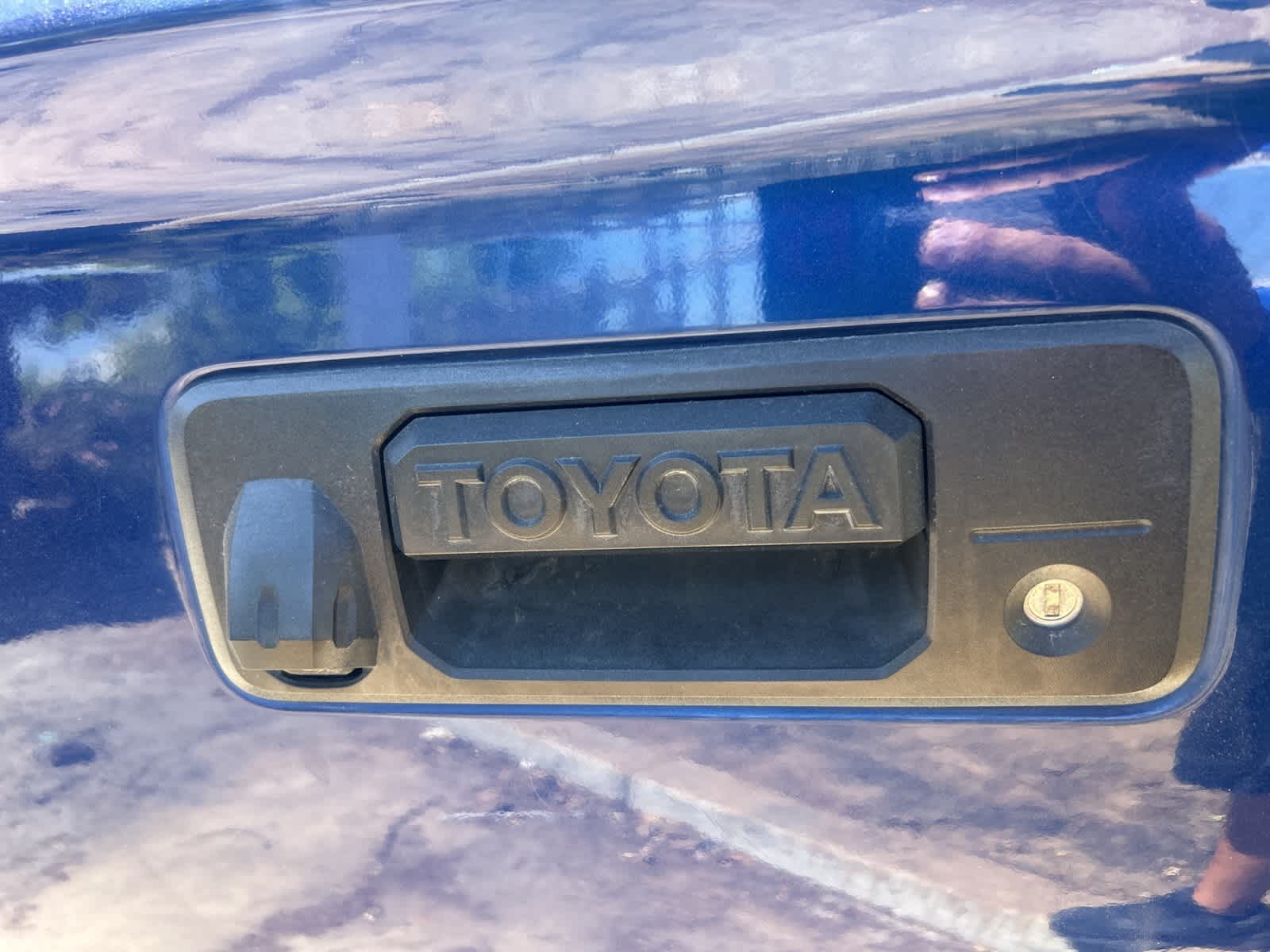 Thumbnail: 2014 Toyota Tundra - 12