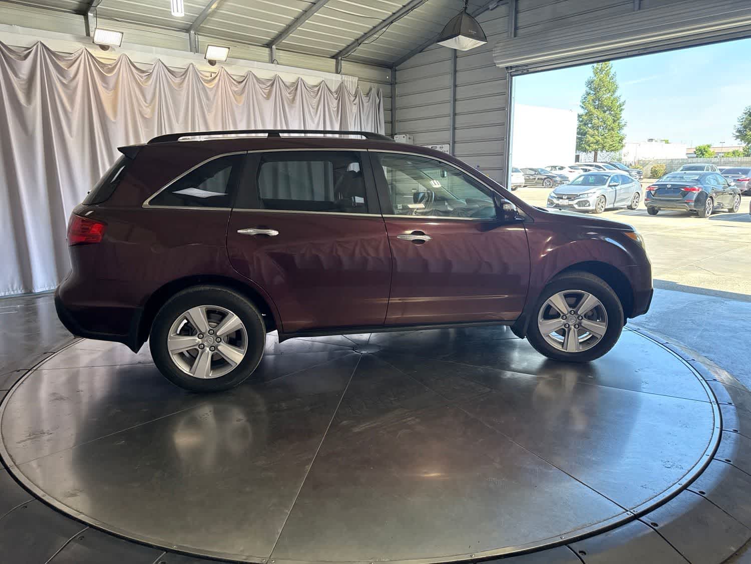 Thumbnail: 2013 Acura MDX - 4