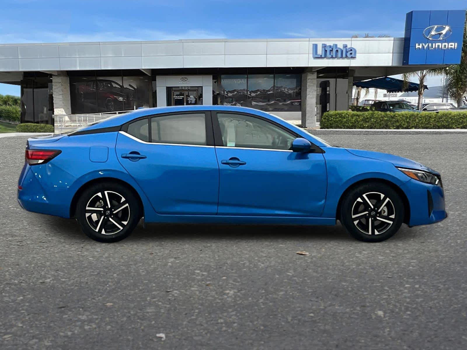 Thumbnail: 2024 Nissan Sentra - 9