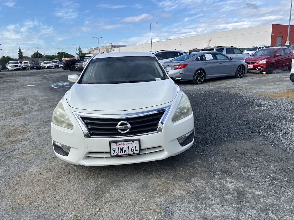 Used 2015 Nissan Altima 2.5 S Sedan