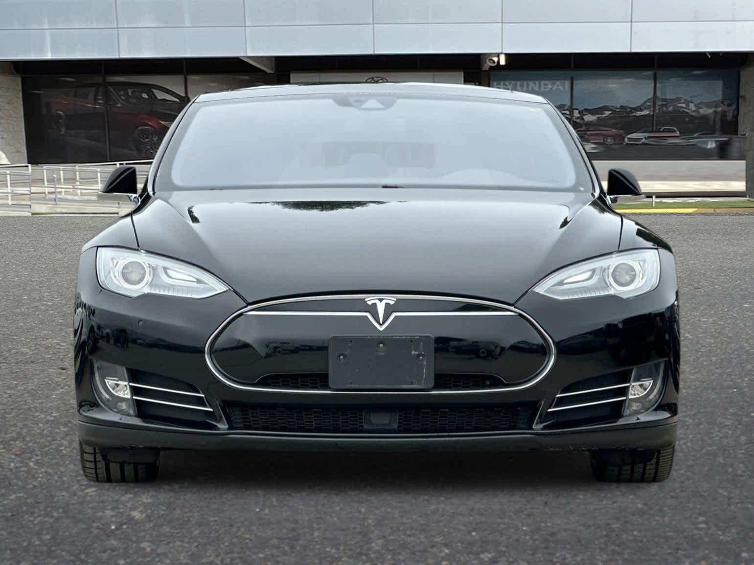 Thumbnail: 2016 Tesla Model S - 10