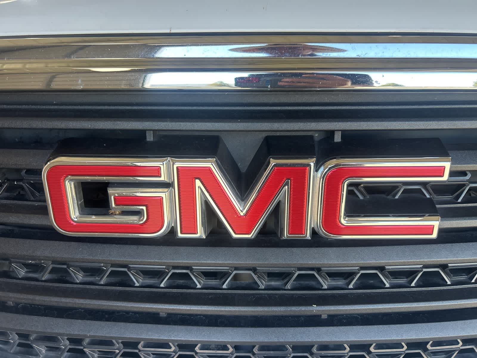 Thumbnail: 2017 GMC Acadia - 3