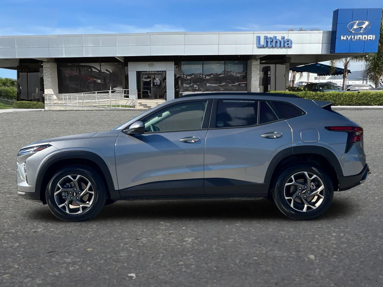 Thumbnail: 2026 Chevrolet Trax - 6