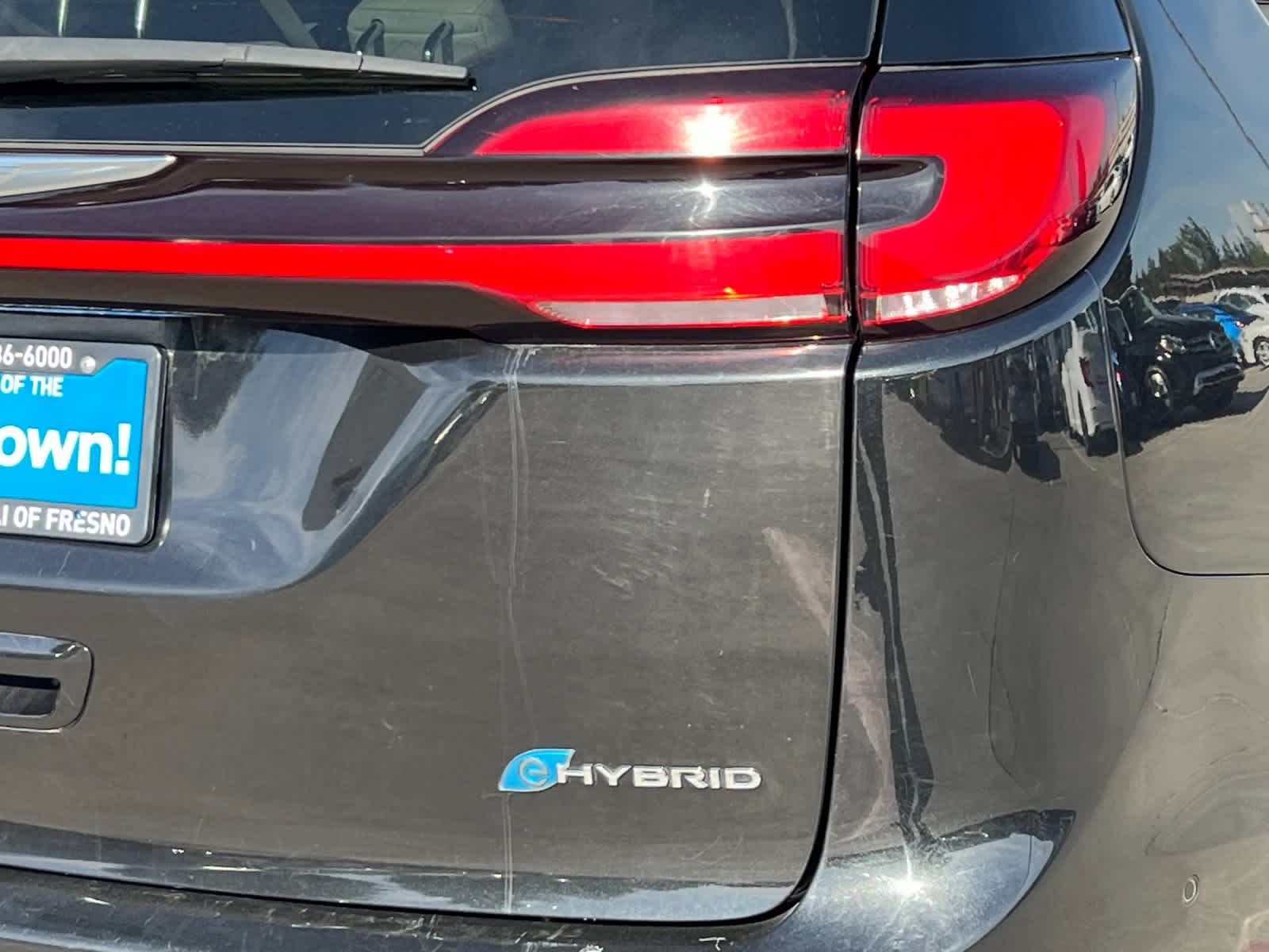 Thumbnail: 2021 Chrysler Pacifica - 28