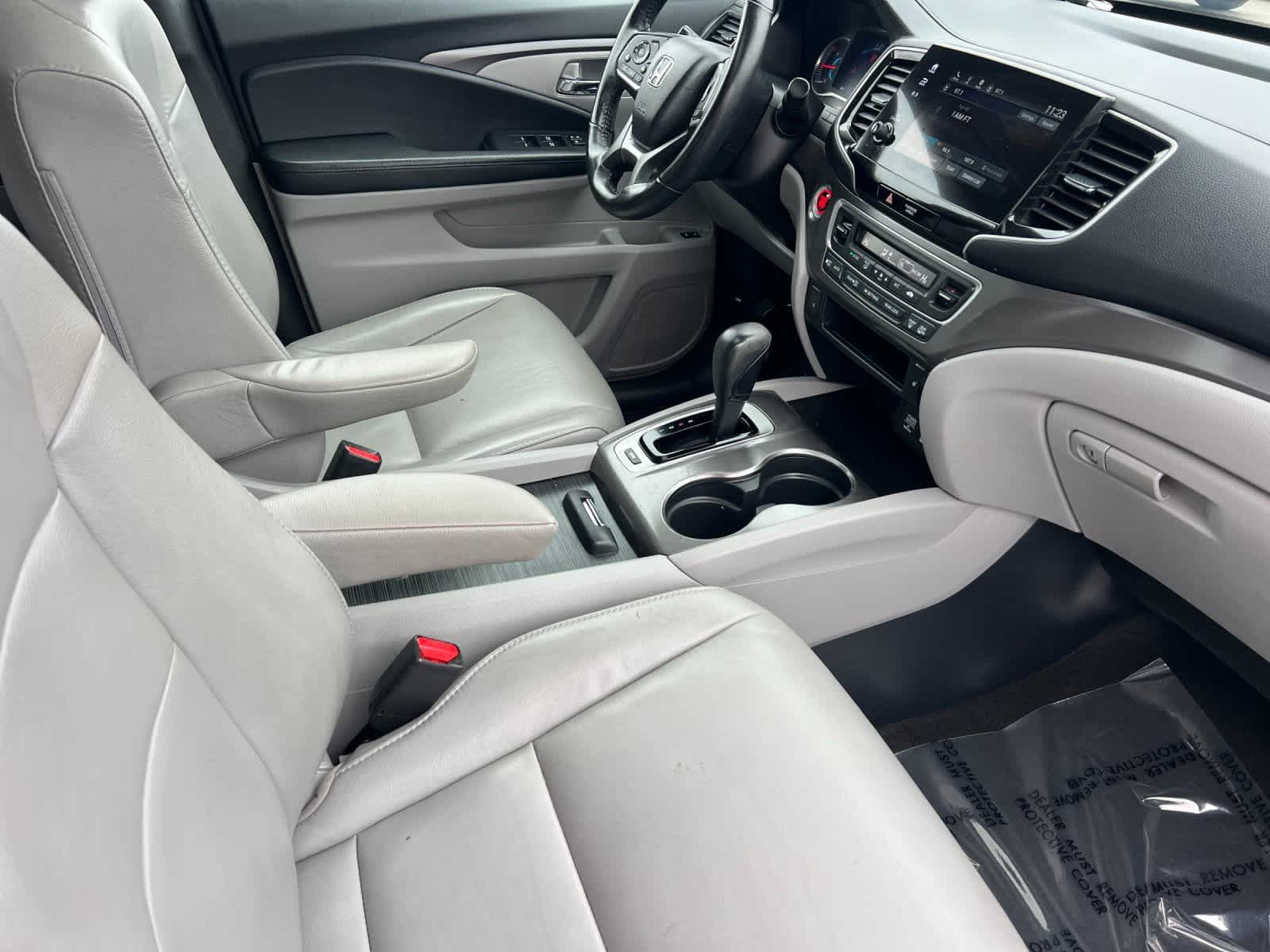 Thumbnail: 2020 Honda Pilot - 17