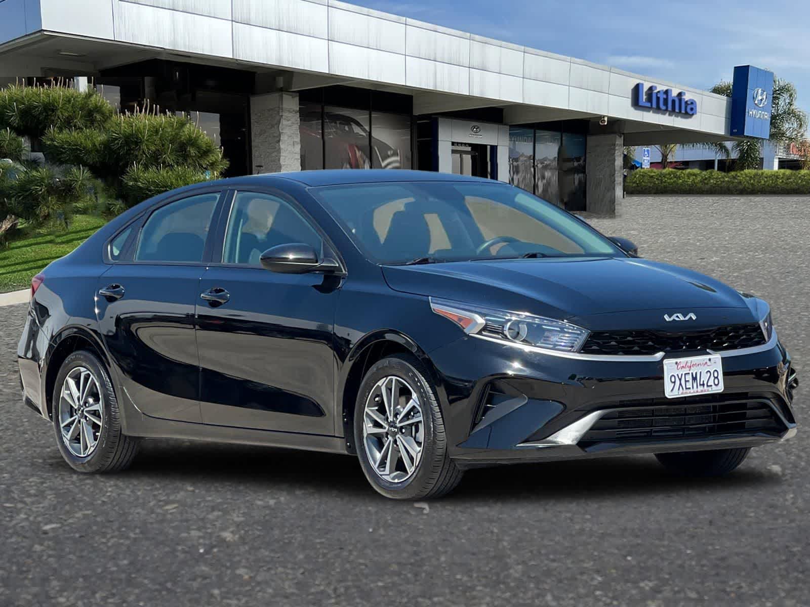 Thumbnail: 2024 Kia Forte - 9