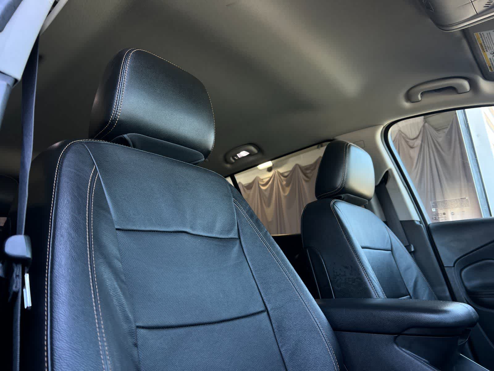 Thumbnail: 2020 GMC Terrain - 17