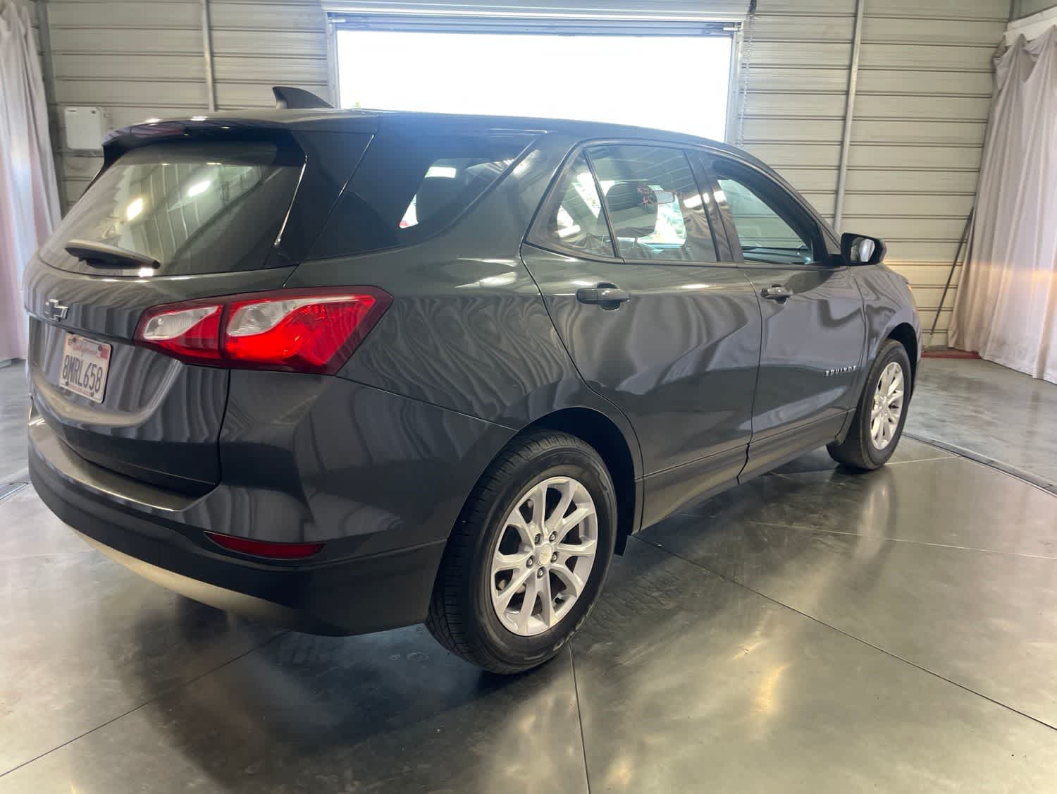 Thumbnail: 2019 Chevrolet Equinox - 4