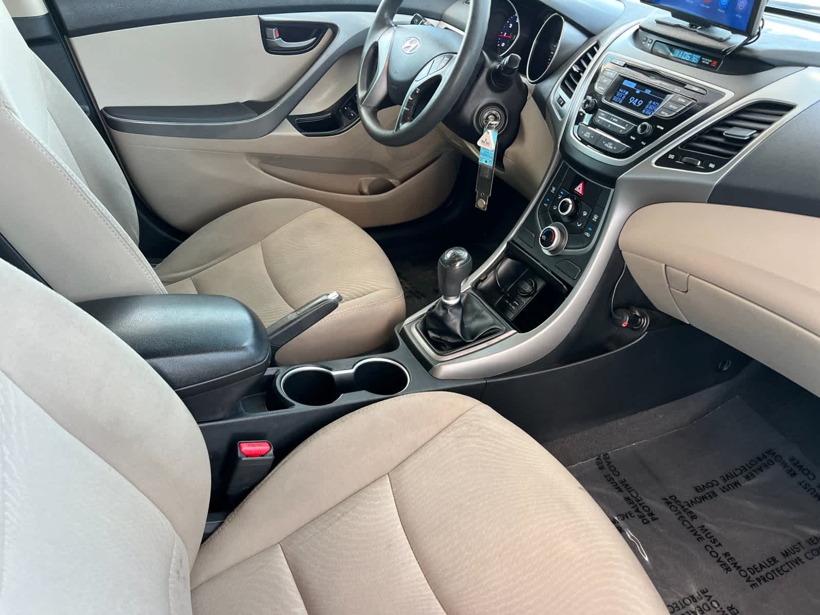 Thumbnail: 2015 Hyundai Elantra - 15