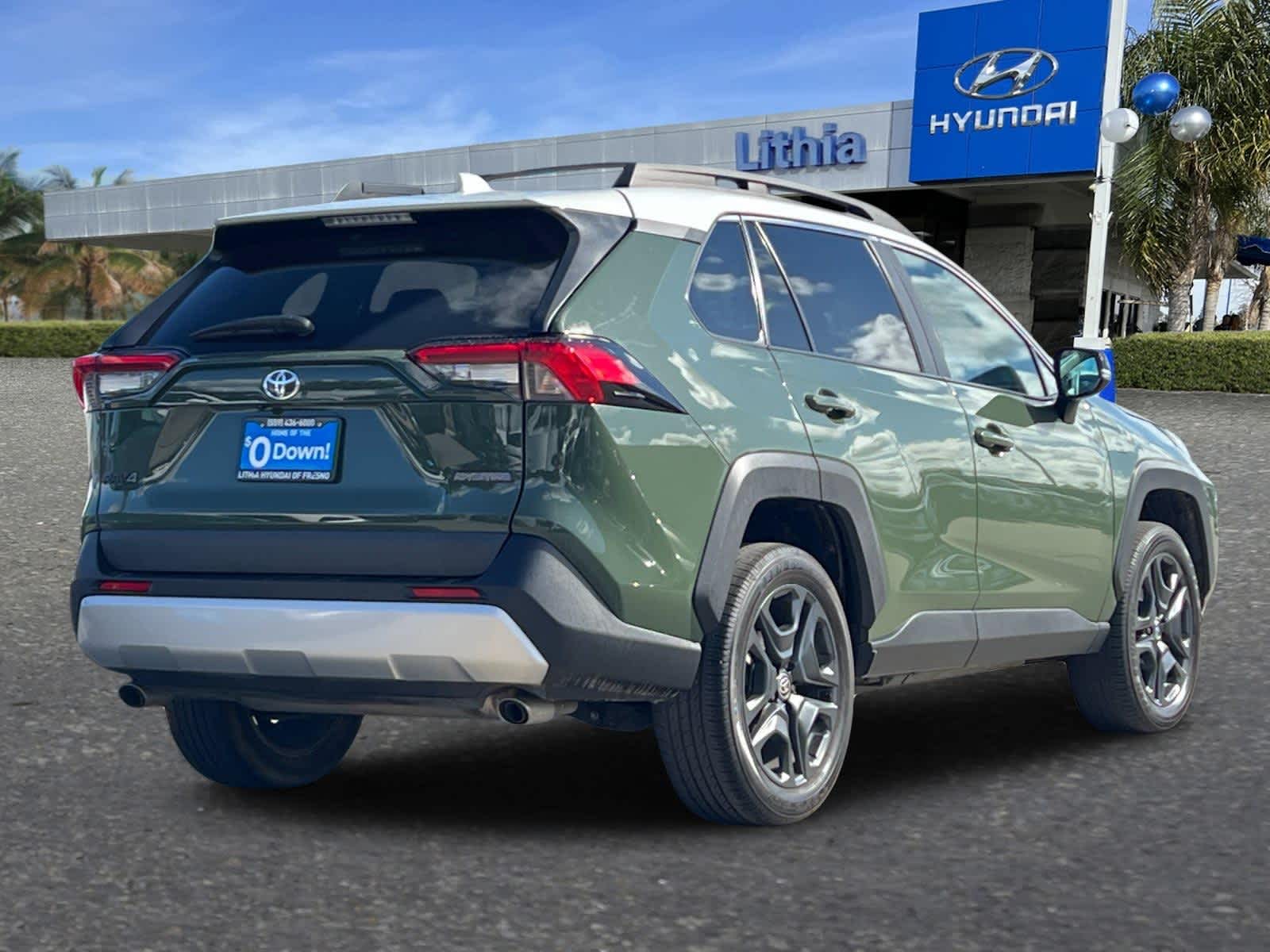 Thumbnail: 2024 Toyota RAV4 - 2